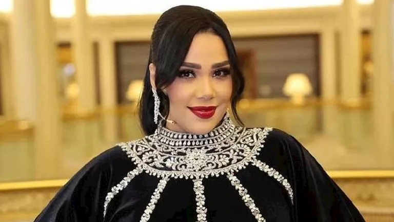 بعد أزمة "أنا جدة حبيبتي".. شيماء سيف تدافع عن محمد حماقي